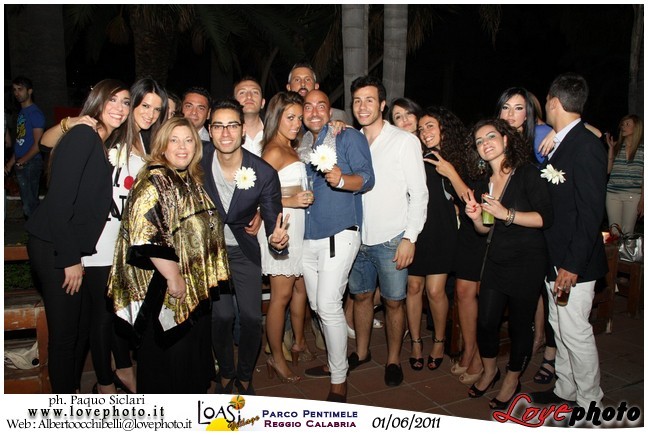 115OasiVillage_BordoPiscina_LovePhoto_01062011.jpg