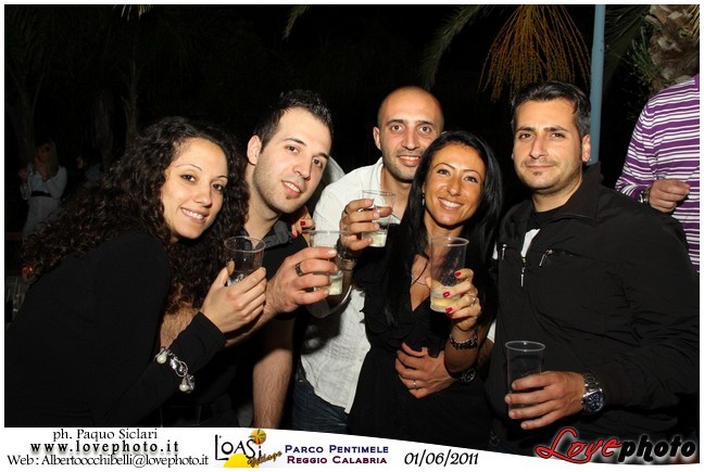 146OasiVillage_BordoPiscina_LovePhoto_01062011.jpg