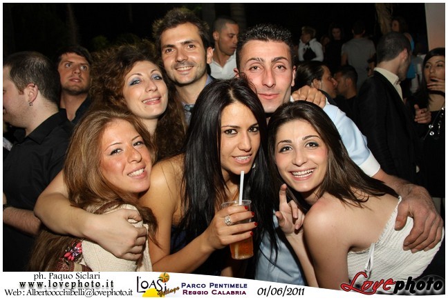 196OasiVillage_BordoPiscina_LovePhoto_01062011.jpg