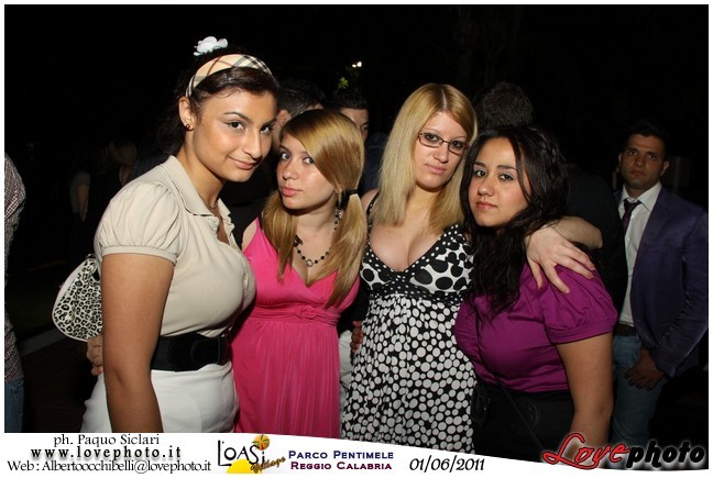 206OasiVillage_BordoPiscina_LovePhoto_01062011.jpg
