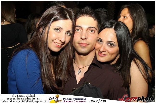 230OasiVillage_BordoPiscina_LovePhoto_01062011.jpg