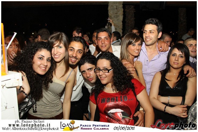 256OasiVillage_BordoPiscina_LovePhoto_01062011.jpg
