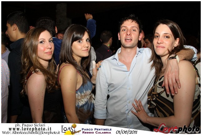 261OasiVillage_BordoPiscina_LovePhoto_01062011.jpg