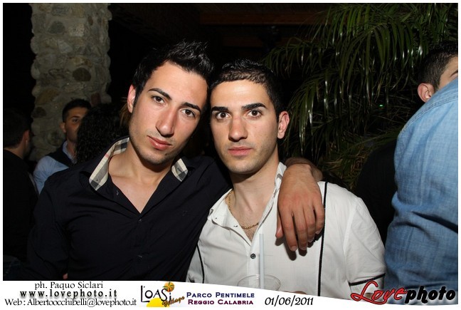 315OasiVillage_BordoPiscina_LovePhoto_01062011.jpg