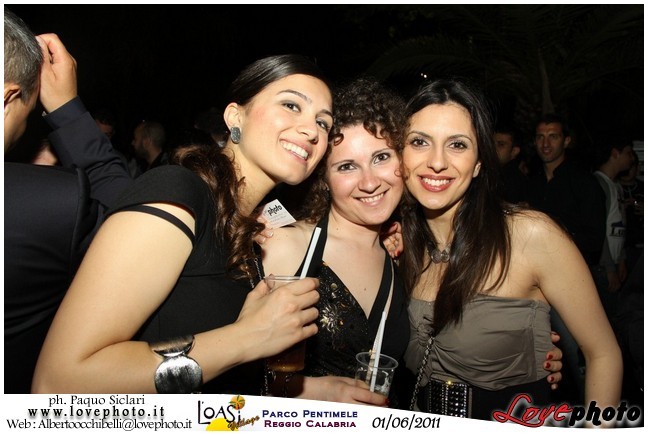 318OasiVillage_BordoPiscina_LovePhoto_01062011.jpg