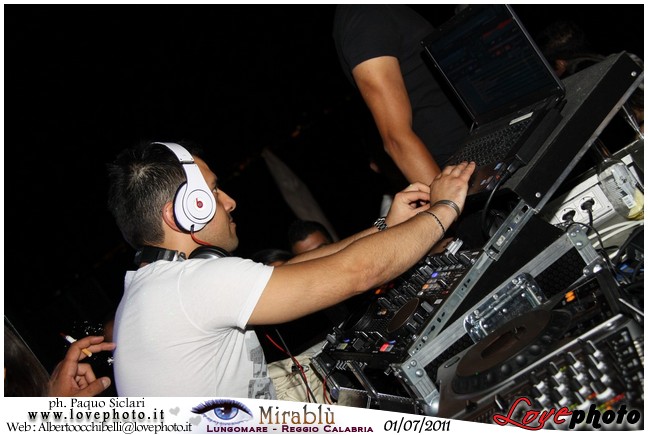 238Lido_Mirablu_Party_LovePhoto_01072011.jpg