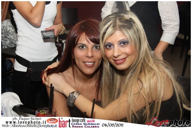 009BartCafe_Aperol_Spriz_LovePhoto_04062011.jpg