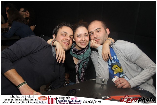 070BartCafe_Aperol_Spriz_LovePhoto_04062011.jpg
