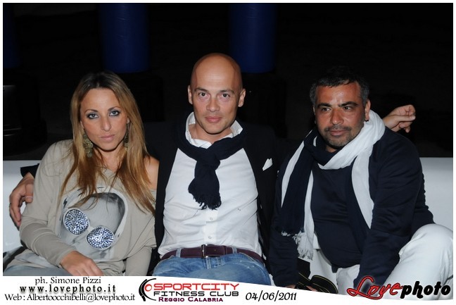 027SportCity_FitnessClub_Party_LovePhoto_04062011.jpg