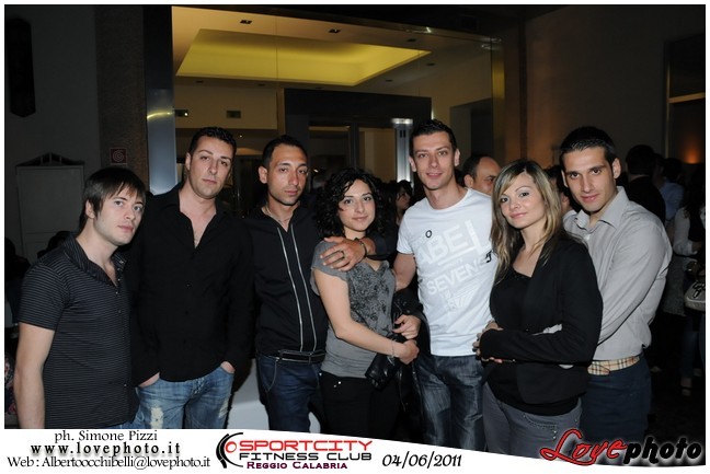 094SportCity_FitnessClub_Party_LovePhoto_04062011.jpg