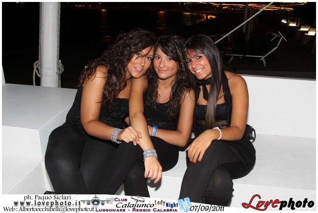 066Calajunco_Lady_Night_LovePhoto_07092011.jpg
