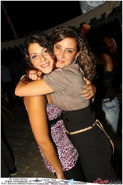 103Calajunco_Lady_Night_LovePhoto_07092011.jpg