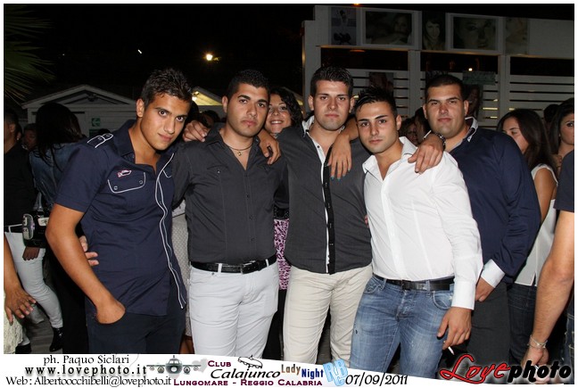 113Calajunco_Lady_Night_LovePhoto_07092011.jpg