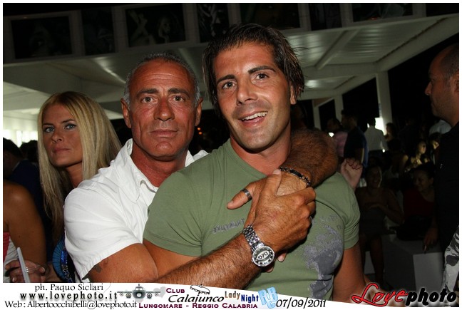 121Calajunco_Lady_Night_LovePhoto_07092011.jpg
