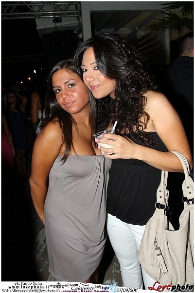 123Calajunco_Lady_Night_LovePhoto_07092011.jpg