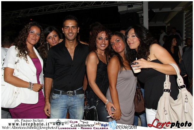 127Calajunco_Lady_Night_LovePhoto_07092011.jpg