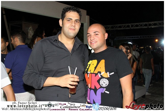 133Calajunco_Lady_Night_LovePhoto_07092011.jpg