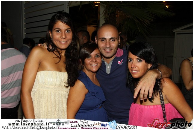 176Calajunco_Lady_Night_LovePhoto_07092011.jpg