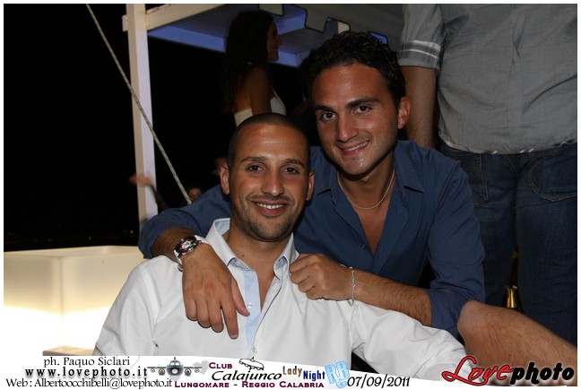 225Calajunco_Lady_Night_LovePhoto_07092011.jpg