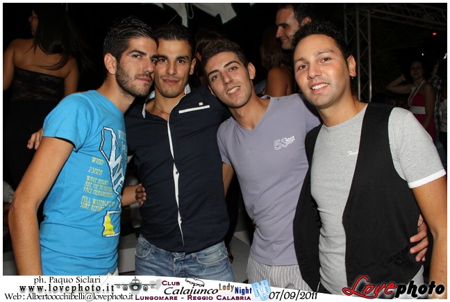 243Calajunco_Lady_Night_LovePhoto_07092011.jpg