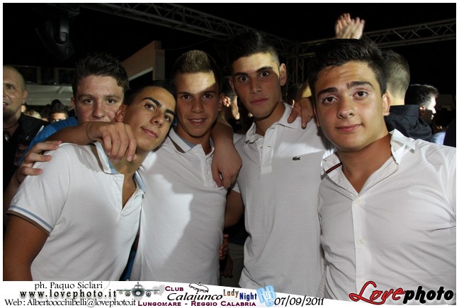 274Calajunco_Lady_Night_LovePhoto_07092011.jpg