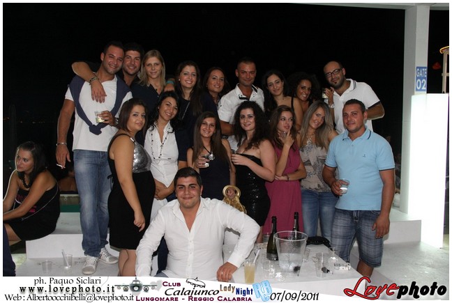 291Calajunco_Lady_Night_LovePhoto_07092011.jpg