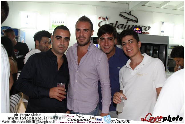299Calajunco_Lady_Night_LovePhoto_07092011.jpg