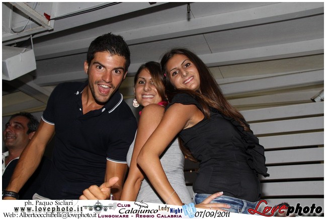 344Calajunco_Lady_Night_LovePhoto_07092011.jpg