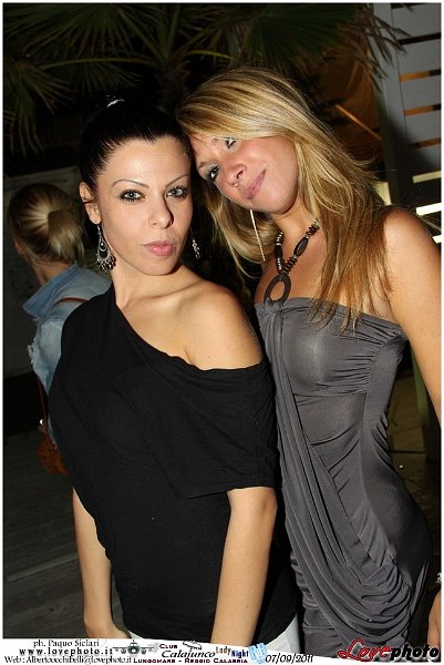 348Calajunco_Lady_Night_LovePhoto_07092011.jpg