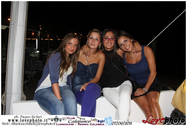 366Calajunco_Lady_Night_LovePhoto_07092011.jpg