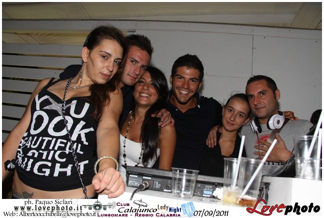 371Calajunco_Lady_Night_LovePhoto_07092011.jpg