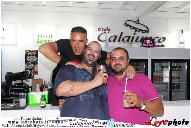 375Calajunco_Lady_Night_LovePhoto_07092011.jpg