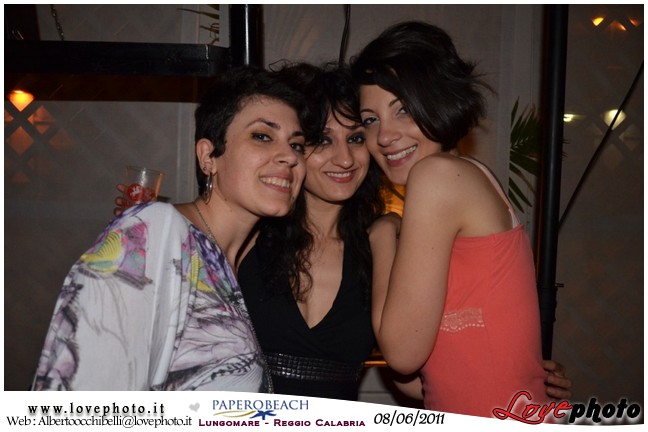 176bPaperoBeach_Party_University_LovePhoto_08062011.jpg