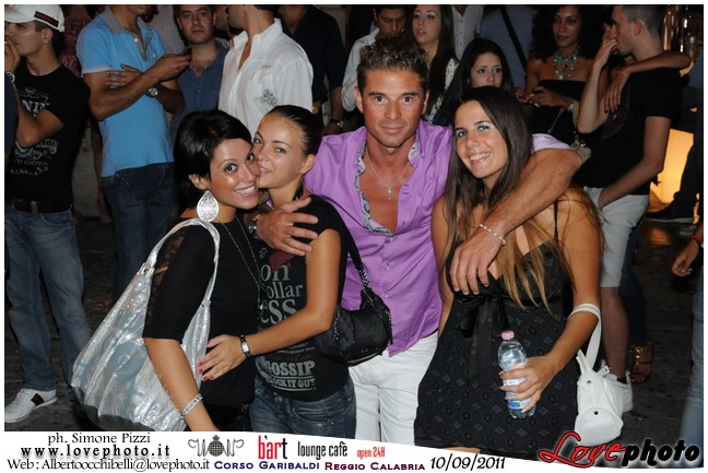 135Bart_Cafe_Party_Night_LovePhoto_10092011.jpg