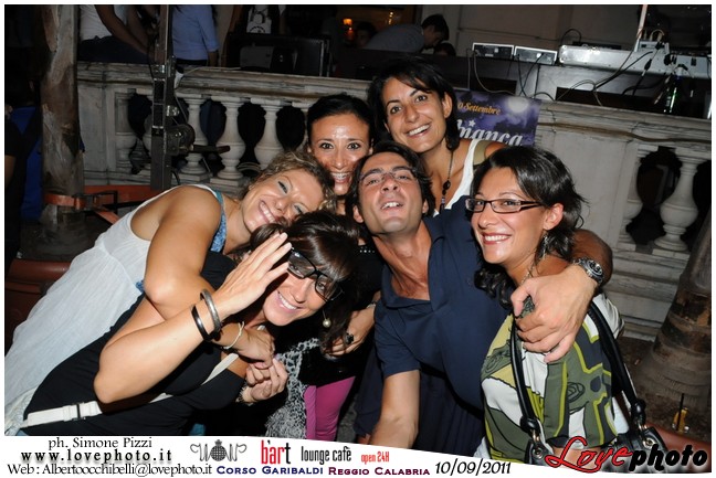 221Bart_Cafe_Party_Night_LovePhoto_10092011.jpg