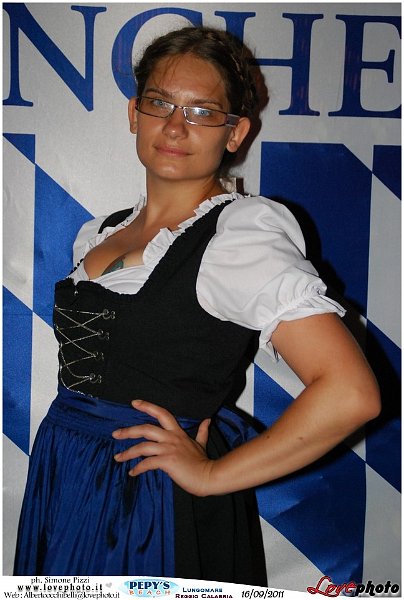051Lido_PepysBeach_Party_LovePhoto_16092011.jpg