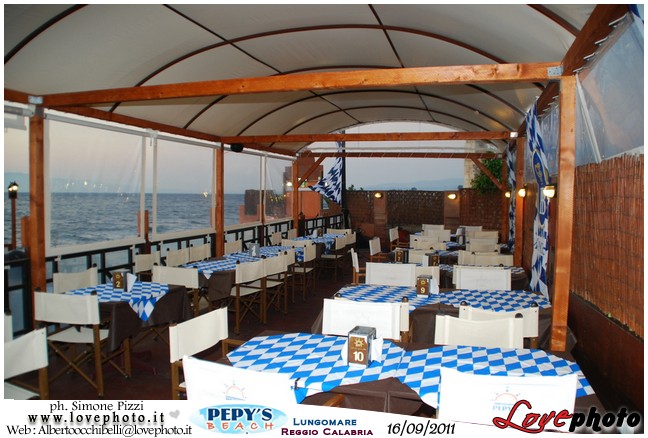 199Lido_PepysBeach_Party_LovePhoto_16092011.jpg