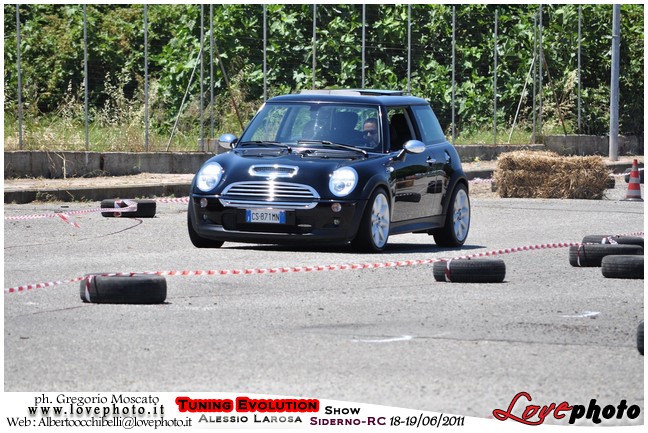 095TuningEvolutionShow2011_LovePhoto_1819062011.jpg - GREGORIO MOSCATO  PHOTOGRAPHER