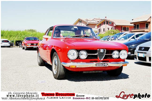 100TuningEvolutionShow2011_LovePhoto_1819062011.jpg - GREGORIO MOSCATO  PHOTOGRAPHER