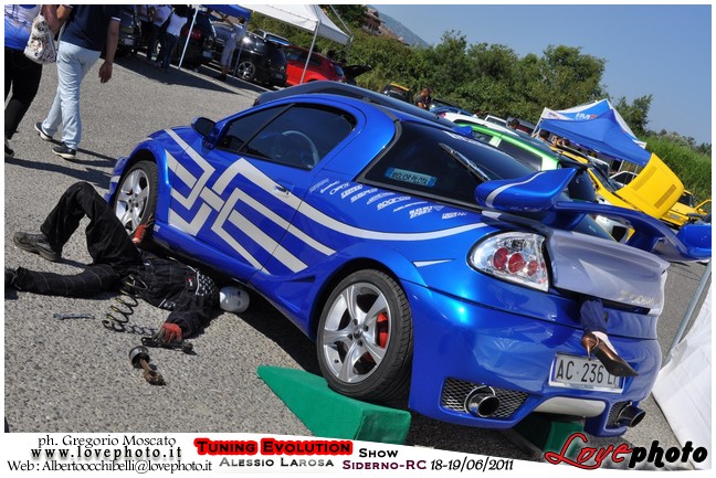 123TuningEvolutionShow2011_LovePhoto_1819062011.jpg - GREGORIO MOSCATO  PHOTOGRAPHER