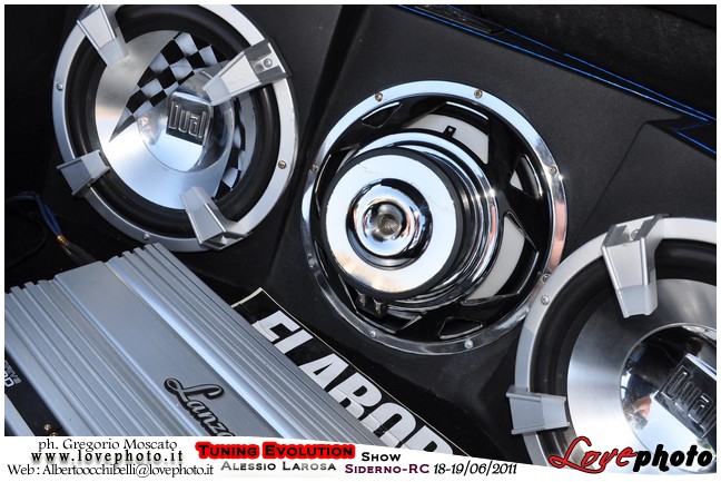 140TuningEvolutionShow2011_LovePhoto_1819062011.jpg - GREGORIO MOSCATO  PHOTOGRAPHER