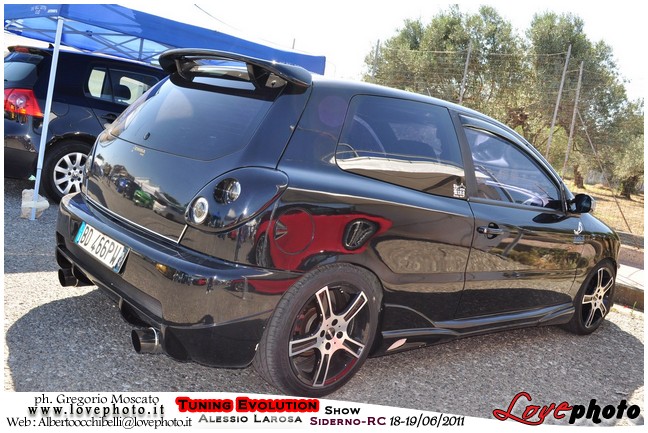 146TuningEvolutionShow2011_LovePhoto_1819062011.jpg - GREGORIO MOSCATO  PHOTOGRAPHER