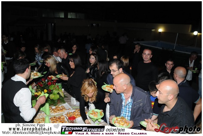 033TechnoFitness_Party_LovePhoto_01062011.jpg
