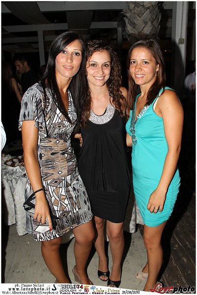 019Club_Privee_Molo74_LovePhoto_21082011.jpg