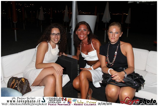 025Club_Privee_Molo74_LovePhoto_21082011.jpg