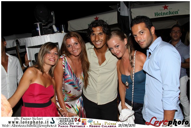 029Club_Privee_Molo74_LovePhoto_21082011.jpg