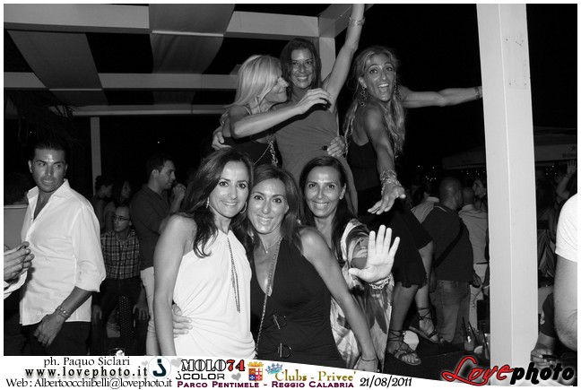 049Club_Privee_Molo74_LovePhoto_21082011.jpg