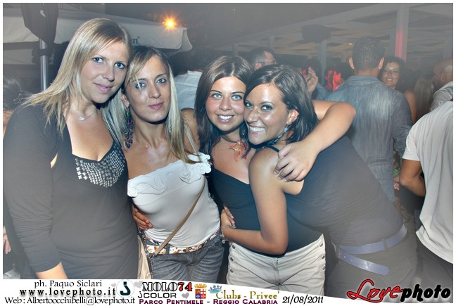 063Club_Privee_Molo74_LovePhoto_21082011.jpg
