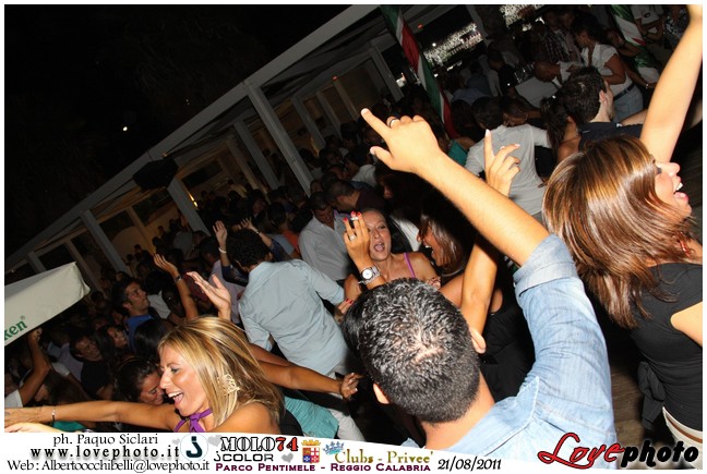 066Club_Privee_Molo74_LovePhoto_21082011.jpg