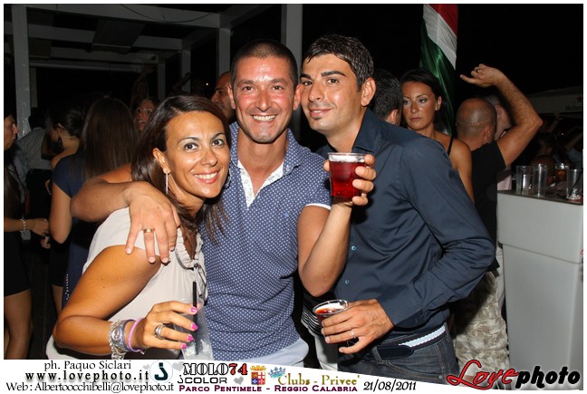 156Club_Privee_Molo74_LovePhoto_21082011.jpg